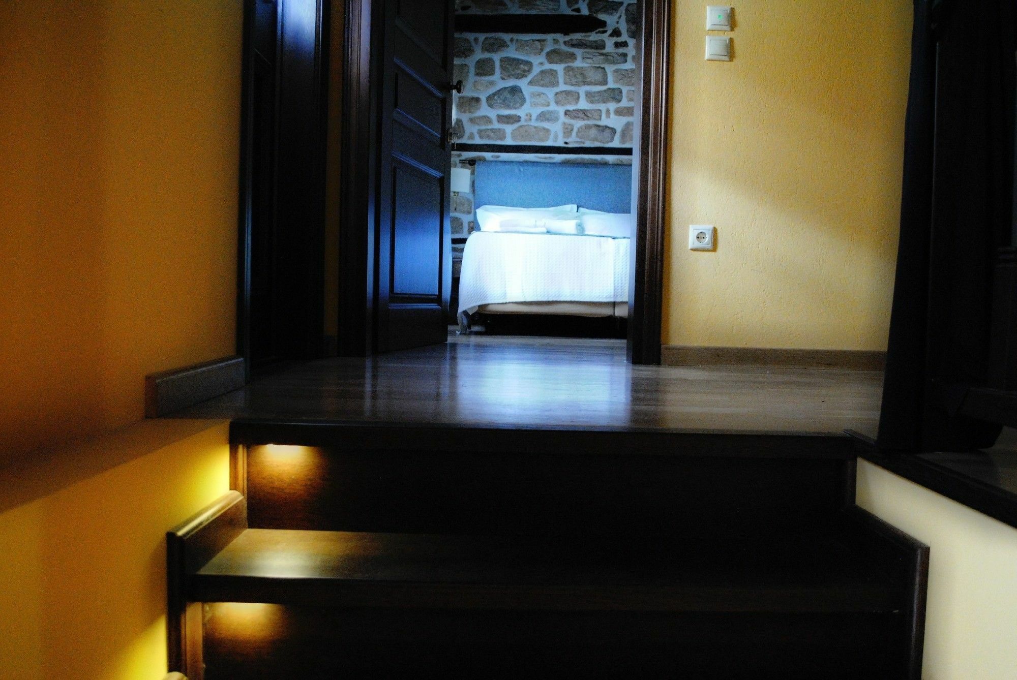 Chorostasi Mansion Hotel Arnaia Exterior photo